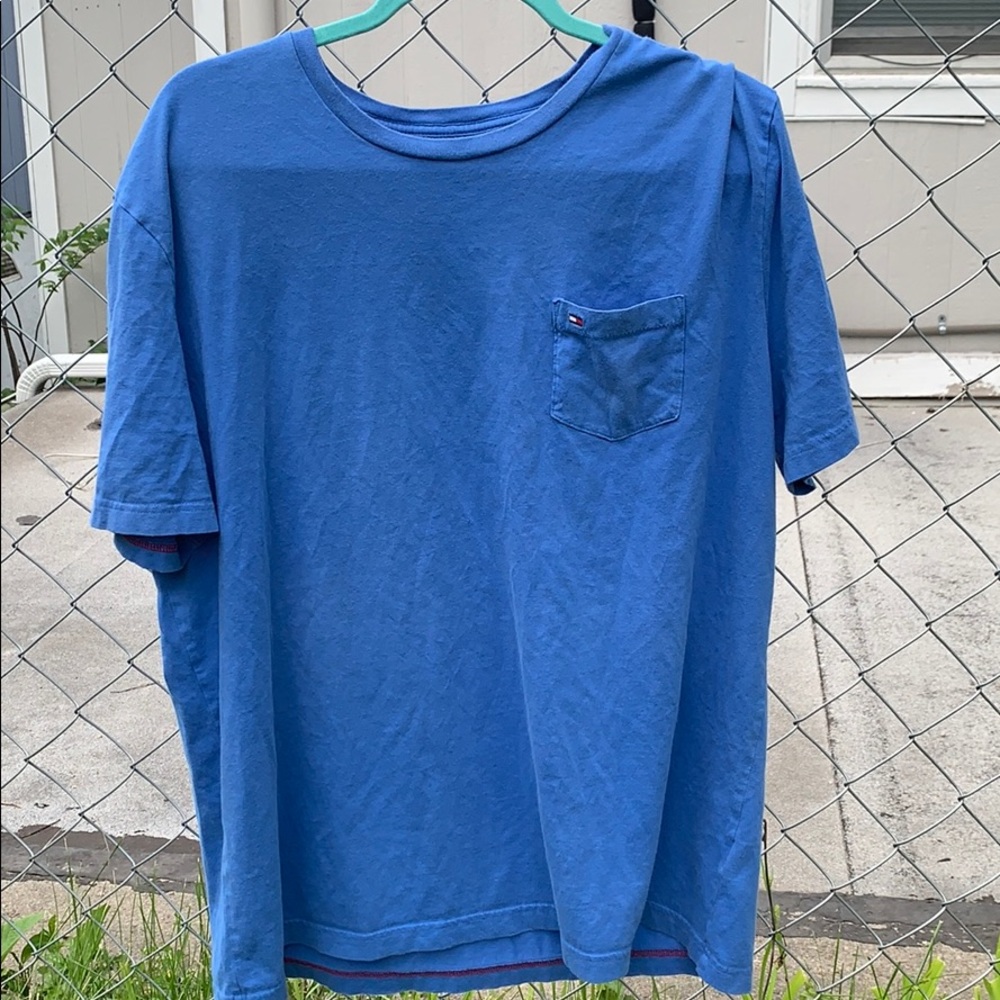 TOMMY HILFIGER T-SHIRT